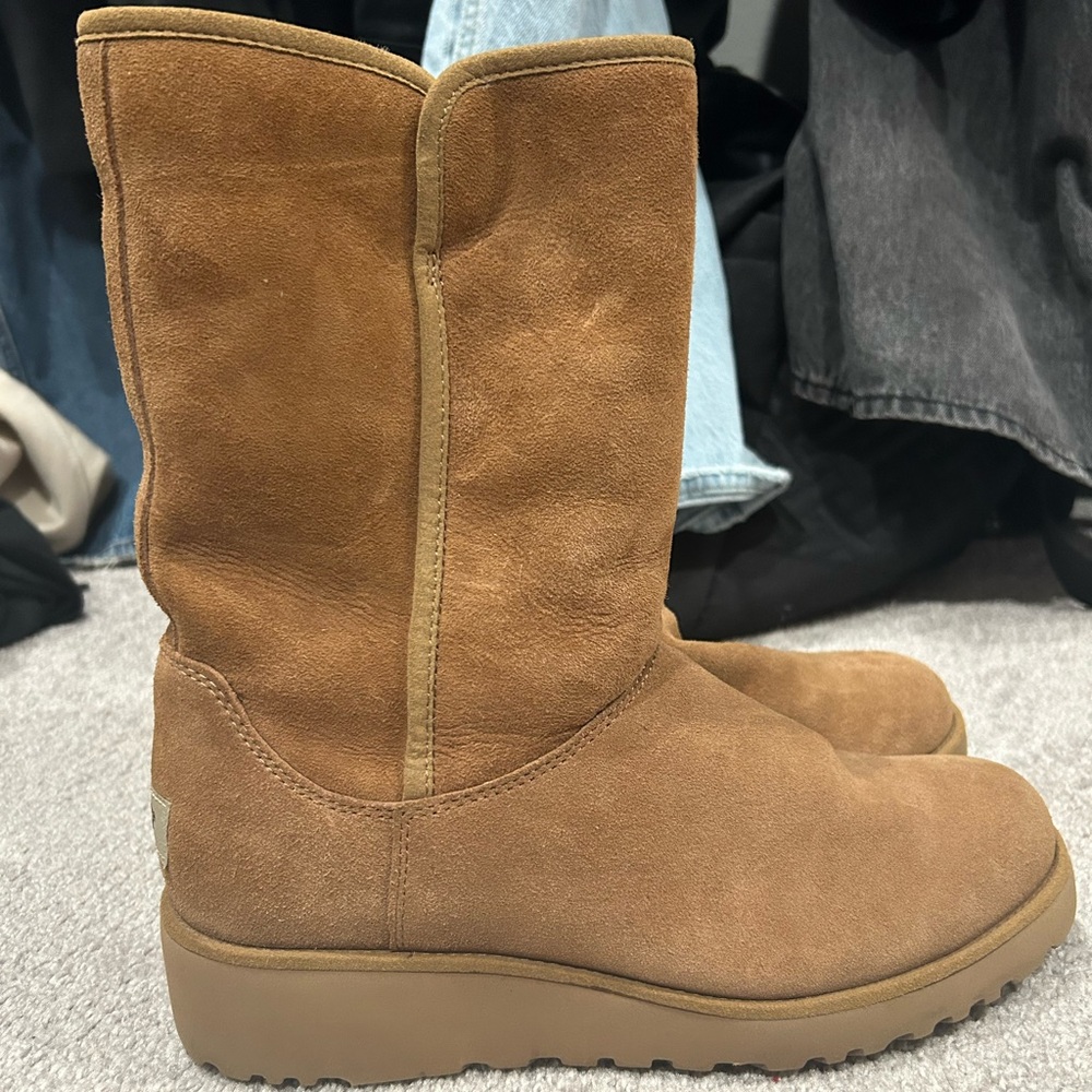 Ugg Classic chestnut wedge boot